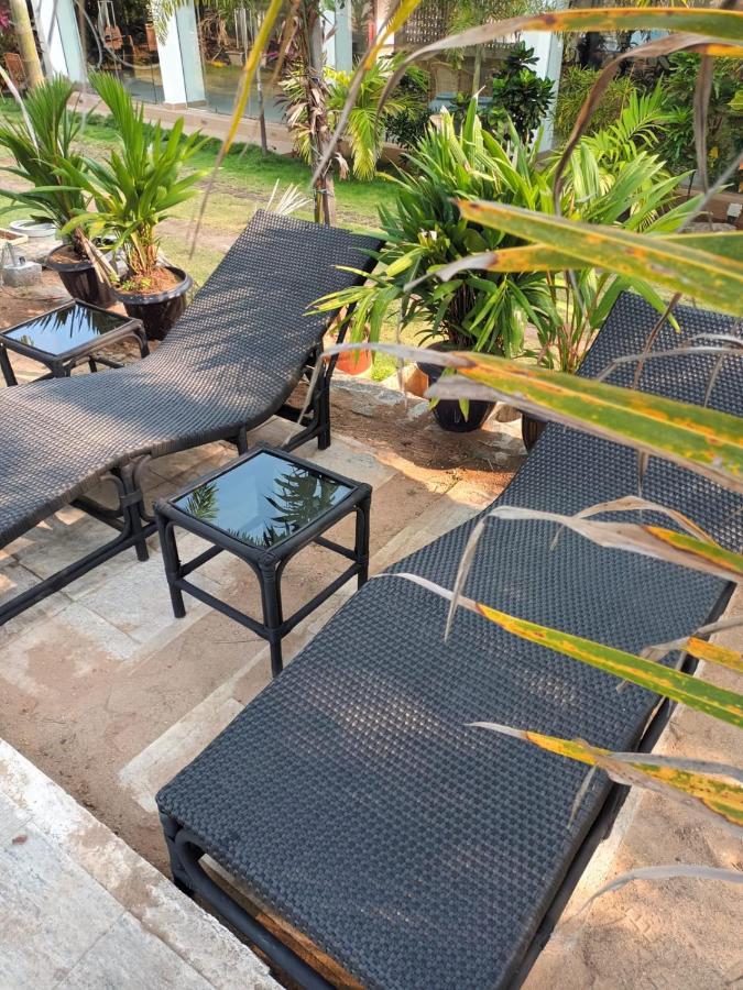 Lucky Beach Resort Trincomalee Exterior photo
