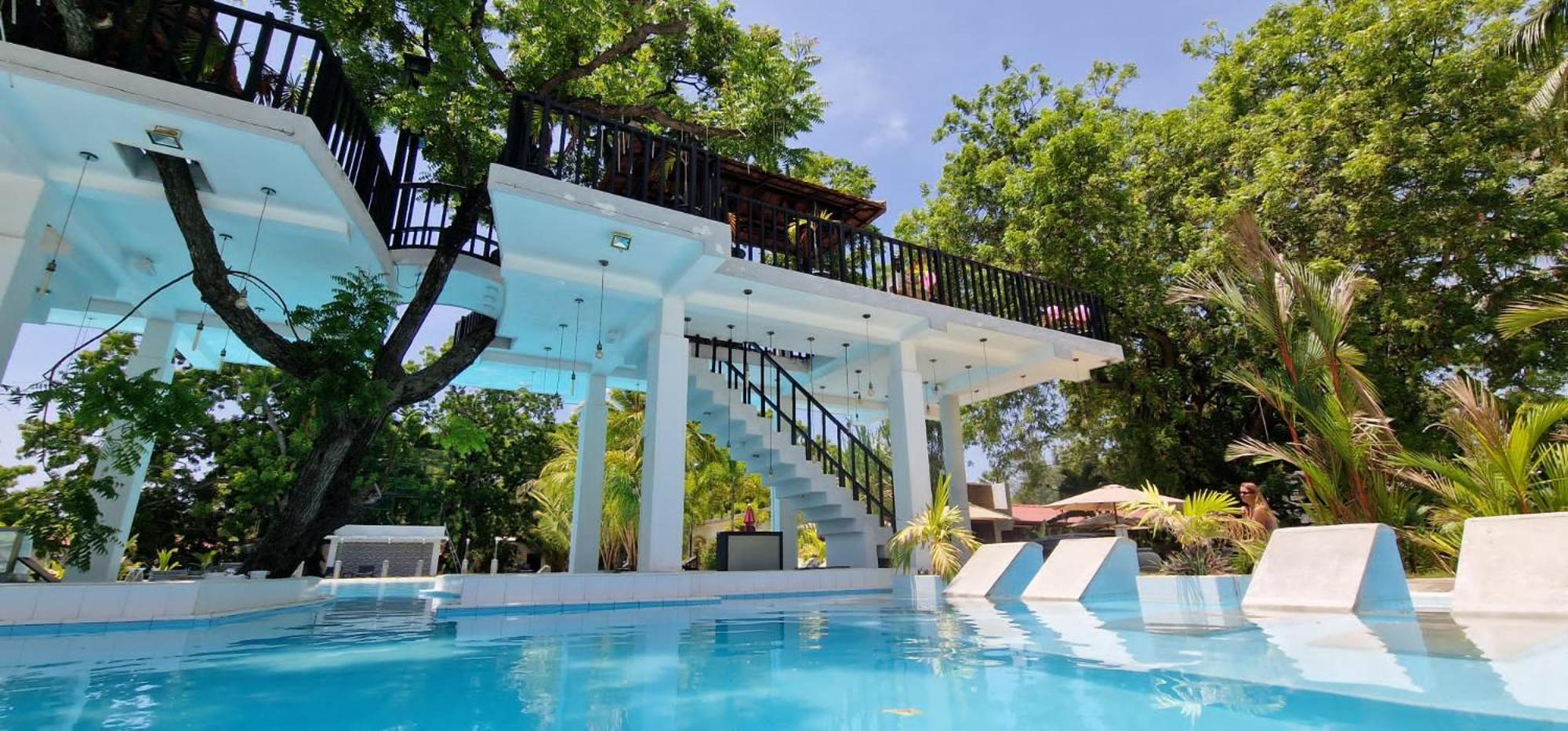 Lucky Beach Resort Trincomalee Exterior photo