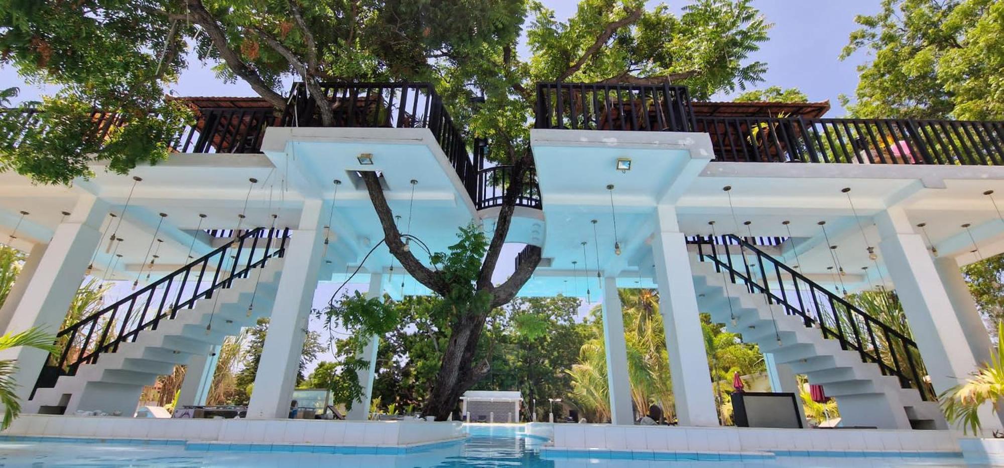 Lucky Beach Resort Trincomalee Exterior photo